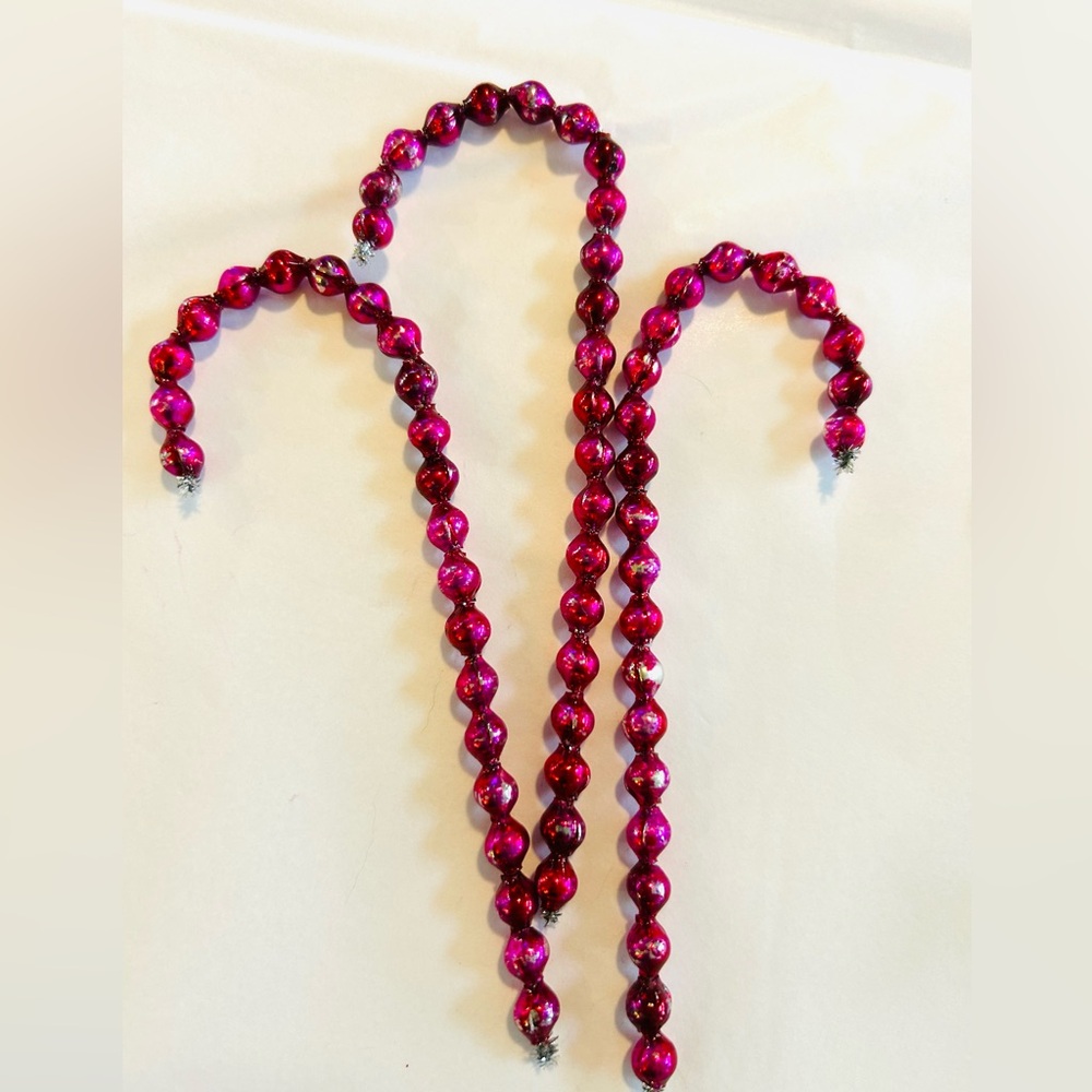 🎄 Vintage repurposed glass garland bead candy cane holiday Christmas ornaments